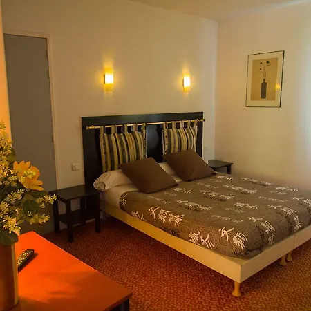 Restaurant La Promenade Hotel 2*