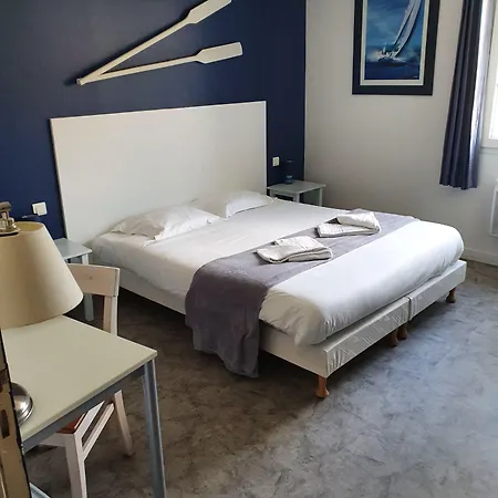 Ξενοδοχείο Restaurant La Promenade 2*
