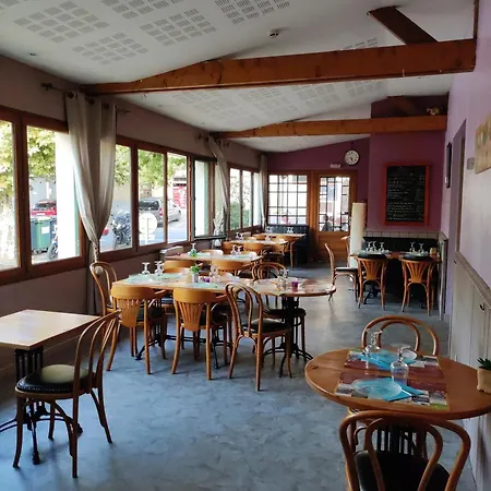 ホテル Restaurant La Promenade 2*